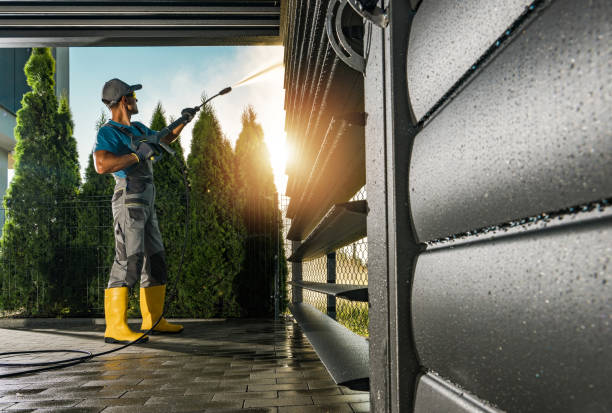 Why Choose Our Certified Pressure Washing Experts for Your Project Needs in Bayou Country Clu, LA?